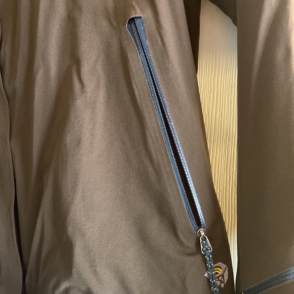 Mountain Hardwear Conduit Softshell Jacket - Picture 5 of 7